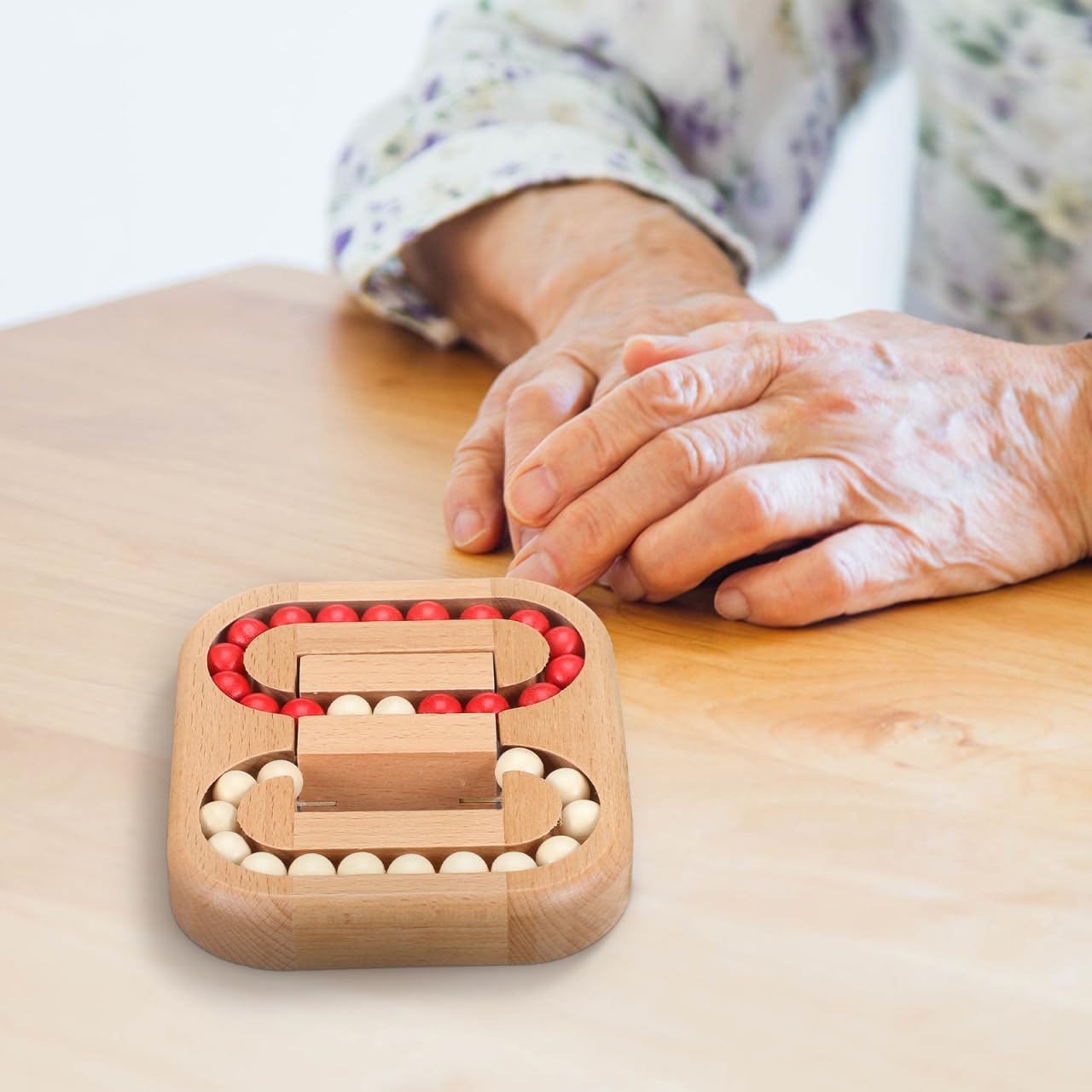 Homoyoyo Wooden Bead Maze Fidget Toy Interactive Sensory Finger Puzzle for Hand-Eye Coordination Concentration Practice Wear-Resistant Home Accessory 5.11 X 4.52 X 0.78 in - Image 9